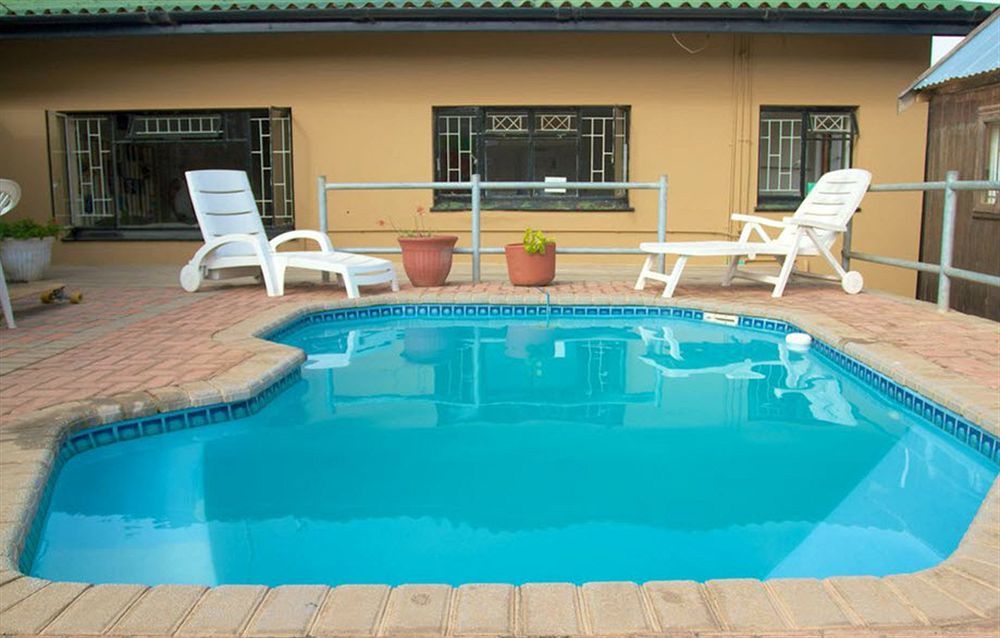 Jeffreys Bay Backpackers Hostel Exterior photo